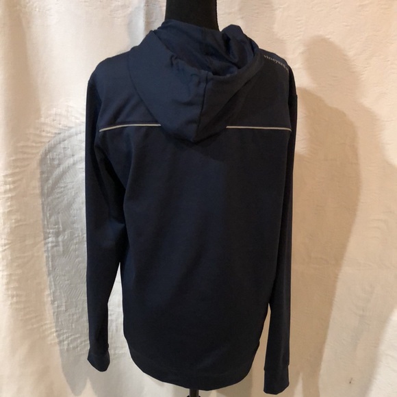 Vineyard Vines performance half zip hooded pullover, size small - Picture 6 of 11